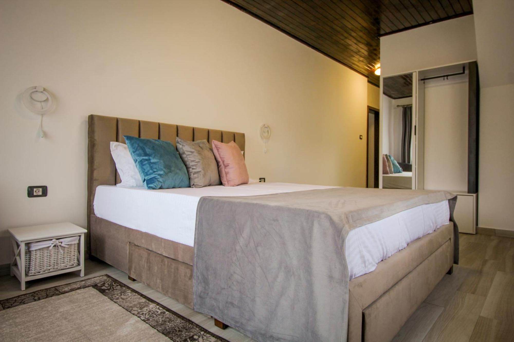 Vila Smaranda เปรดัล ภายนอก รูปภาพ
