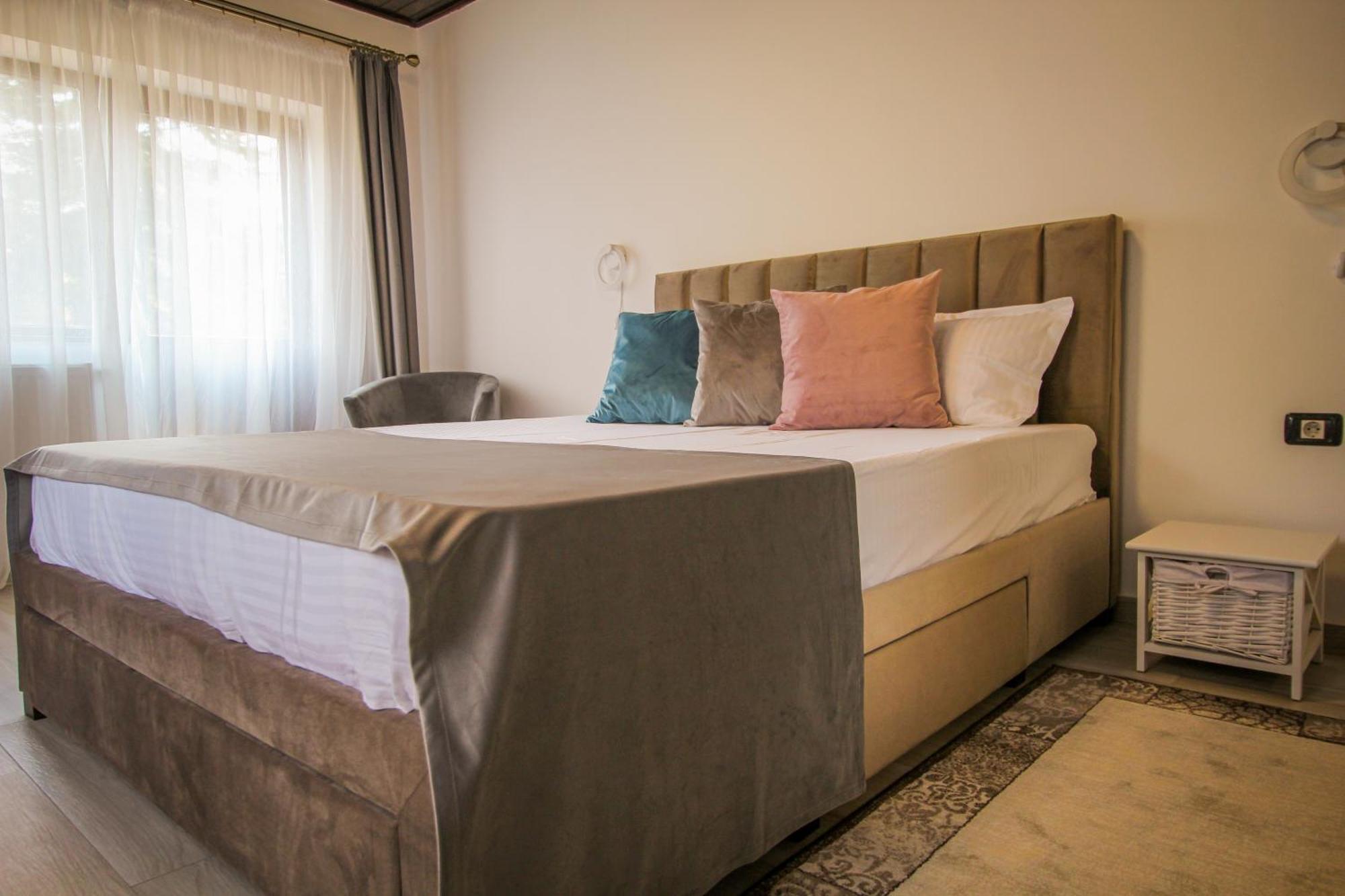 Vila Smaranda เปรดัล ภายนอก รูปภาพ