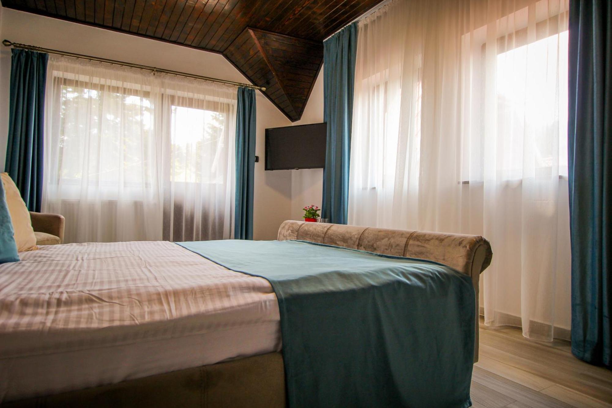 Vila Smaranda เปรดัล ภายนอก รูปภาพ